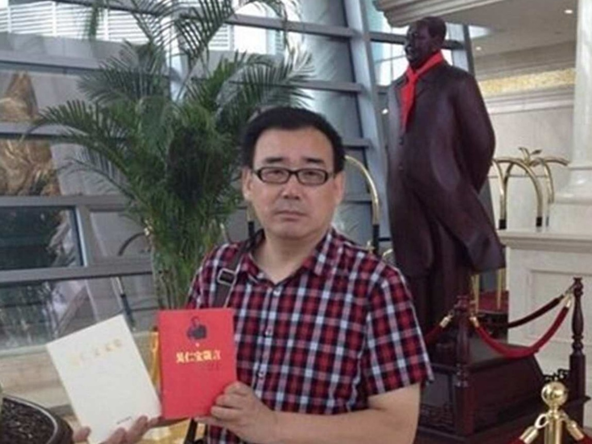 澳籍作家杨恒均遭控间谍 传近期将于北京受审