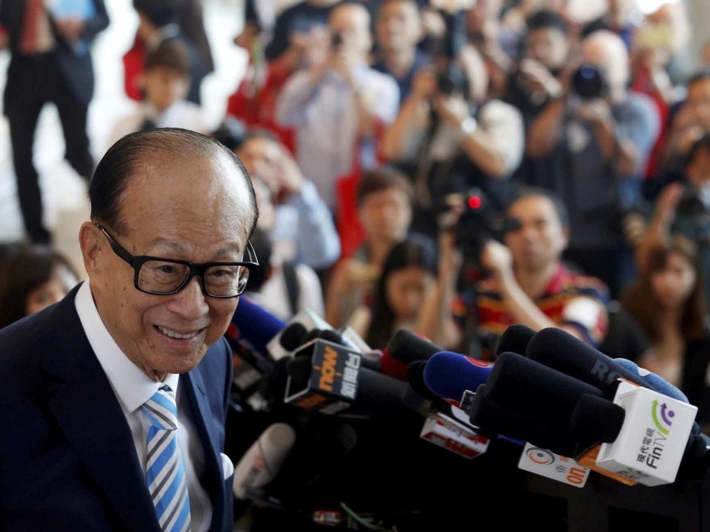 别让李嘉诚跑了 多维新闻 中国