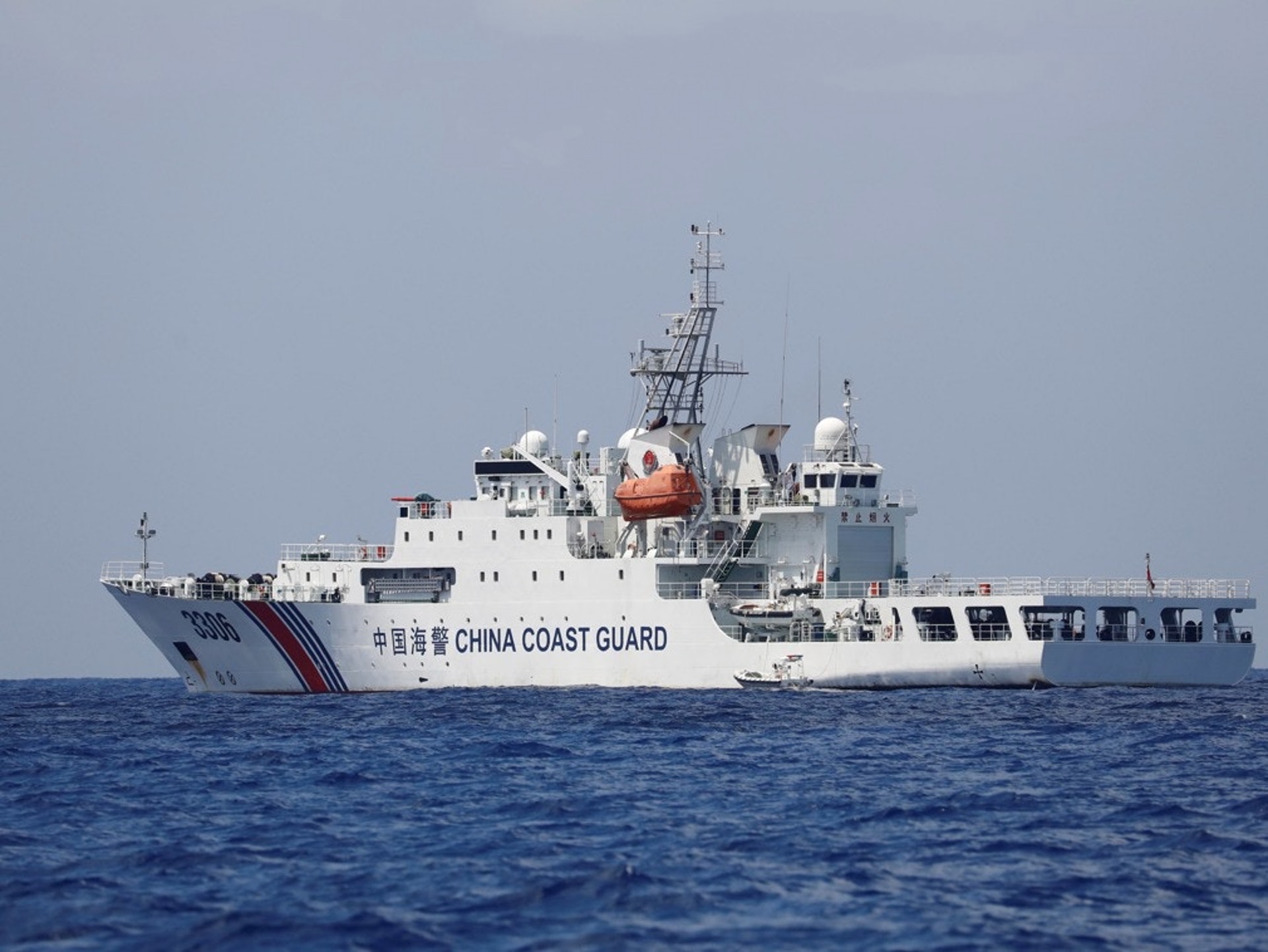 日方称中国海警船于钓鱼岛追赶日本渔船氛围紧张冲突蓄势待发 多维新闻 全球