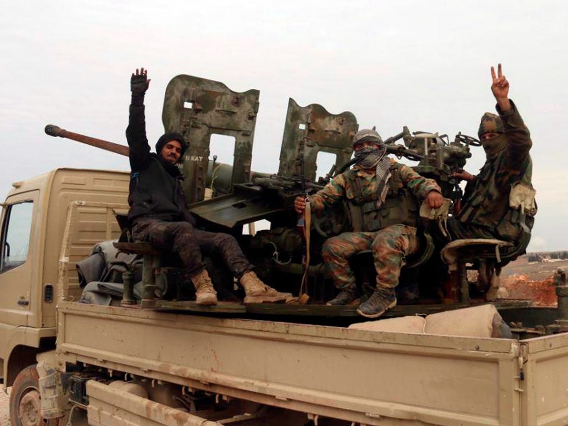 俄军轰炸进逼土耳其前线叙利亚战事惊醒埃尔多安苏丹梦 多维新闻 全球 俄军轰炸进逼土耳其前线叙利亚战事惊醒埃尔多安苏丹梦 多维新闻 全球